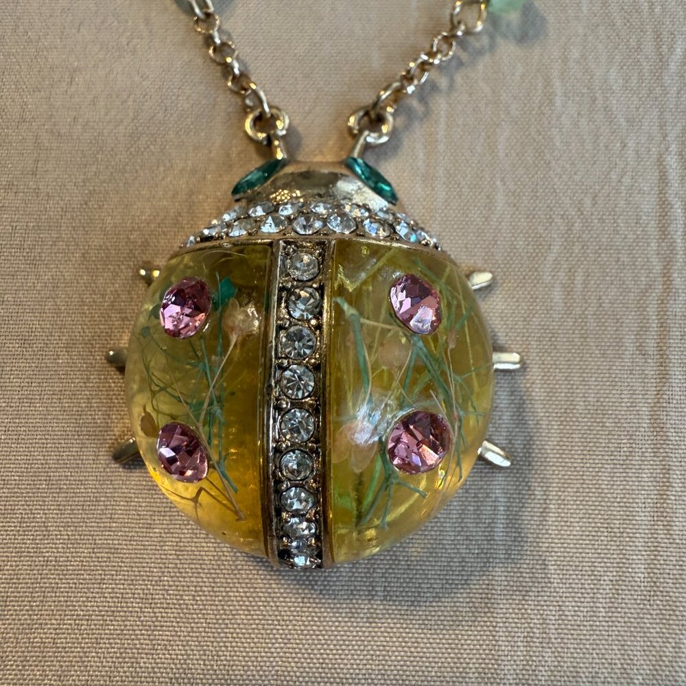 Sweetness and Light Necklace - Picture 2 of 3